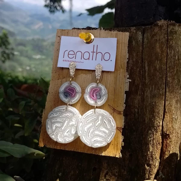 venta de accesorios Renatho de emprendimiento Cerencia Café